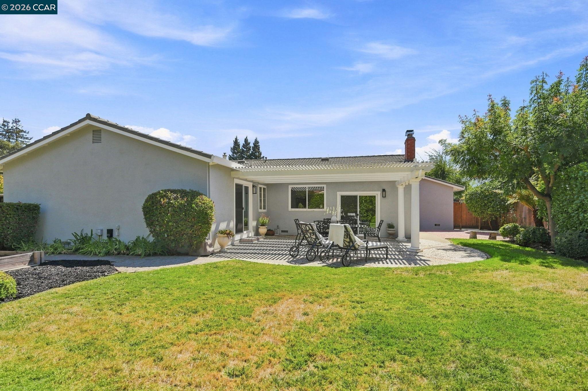 2706 Canyon Creek Dr.