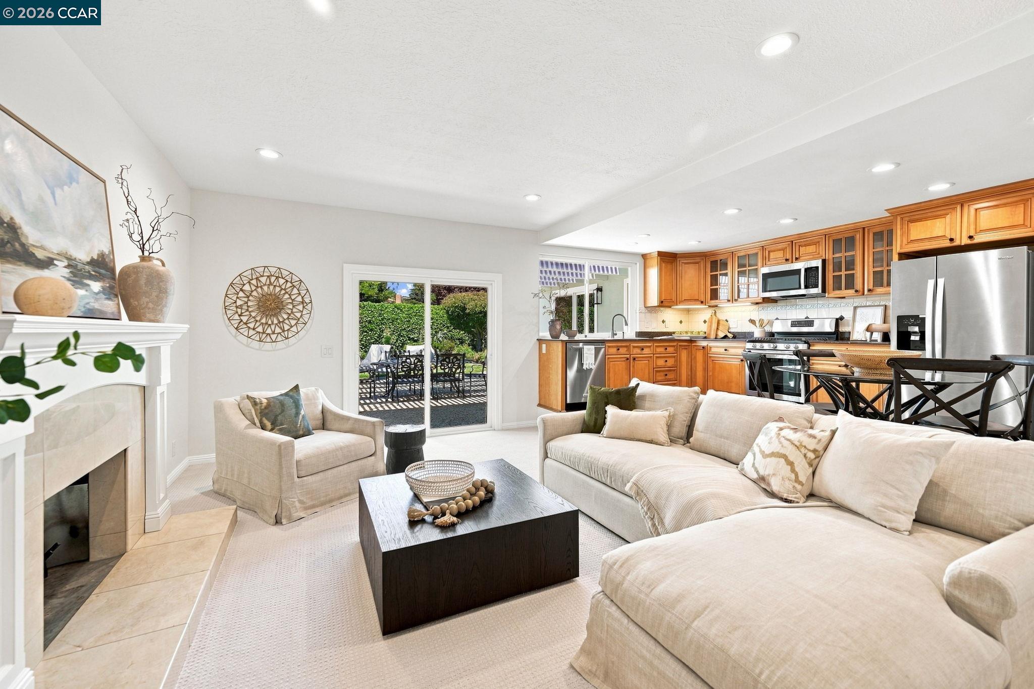 2706 Canyon Creek Dr.