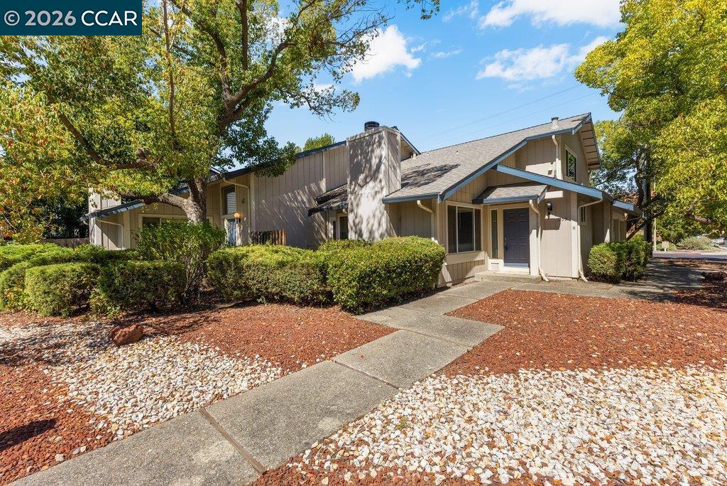 1299 Sheppard Ct