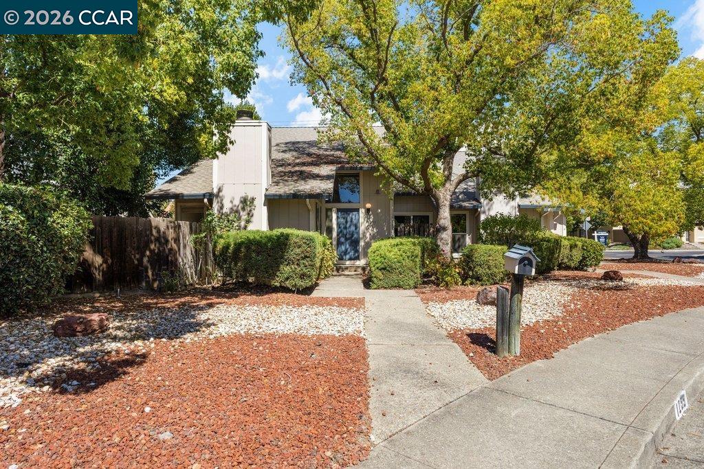 1299 Sheppard Ct