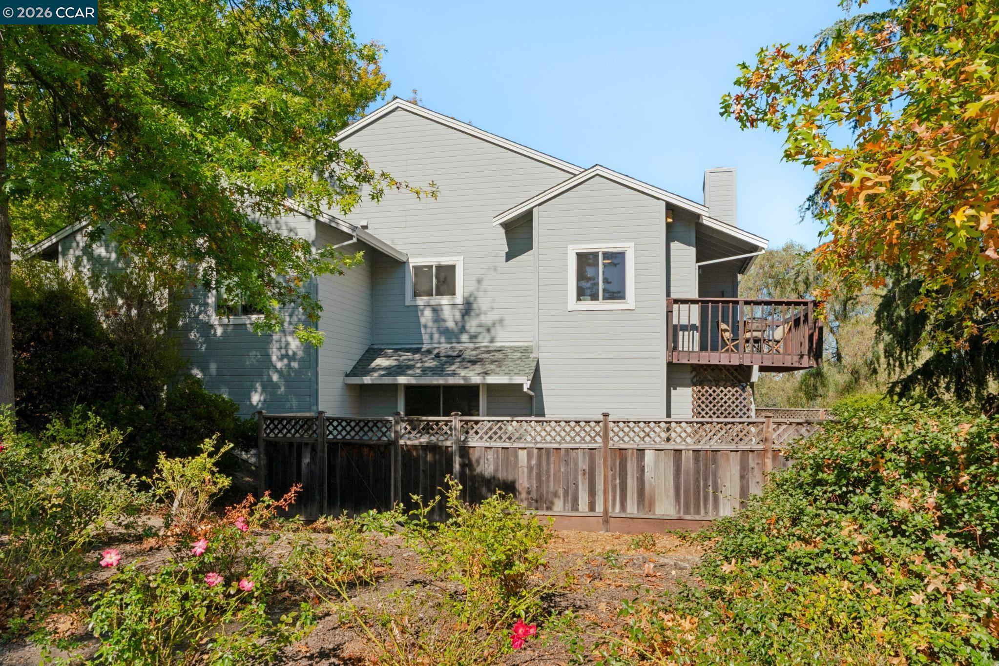 2001 Ellington Terrace