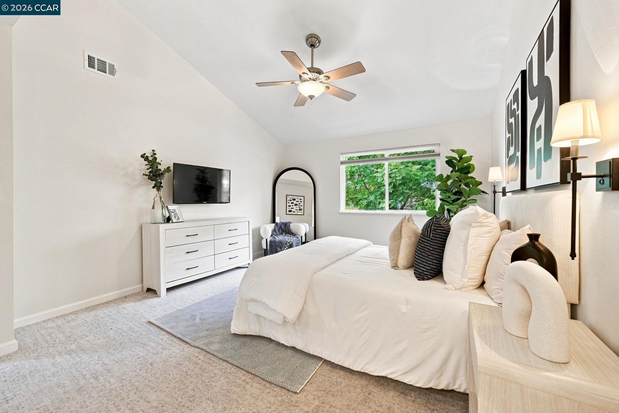 79 Fountainhead Ct