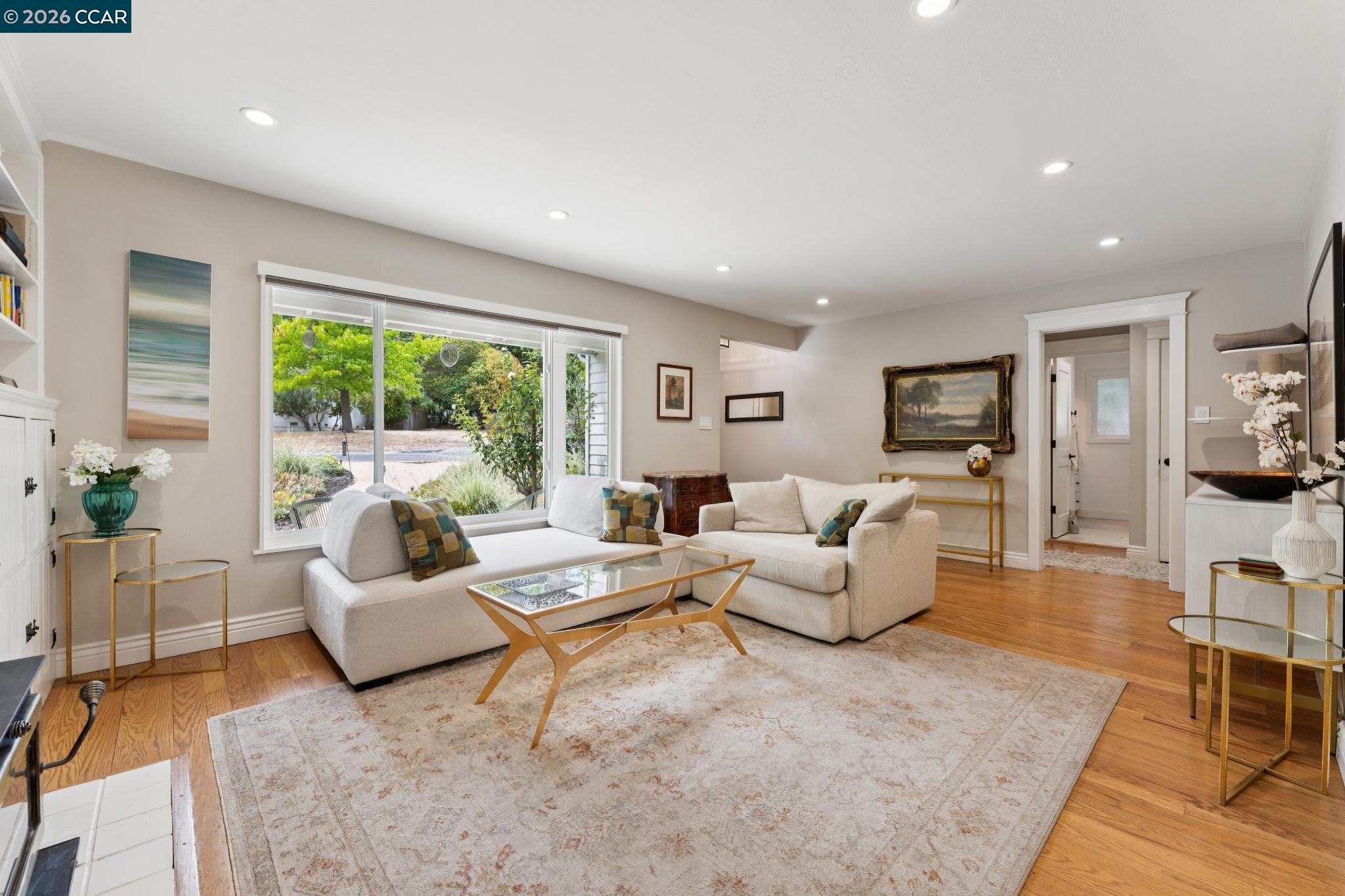 164 Lucinda Ln