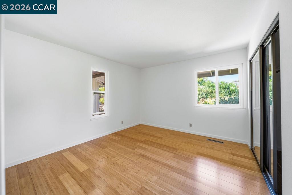 555 Kismet Ct