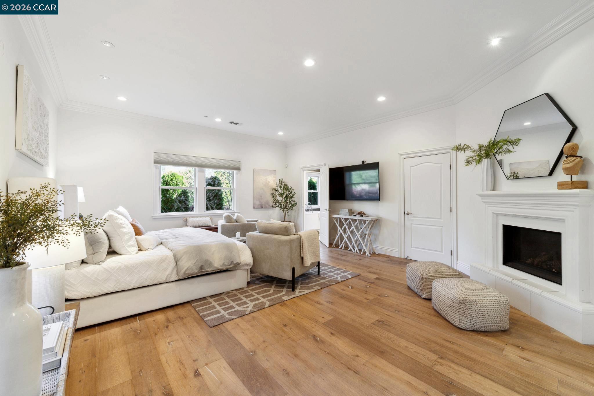 3957 Rancho Rd
