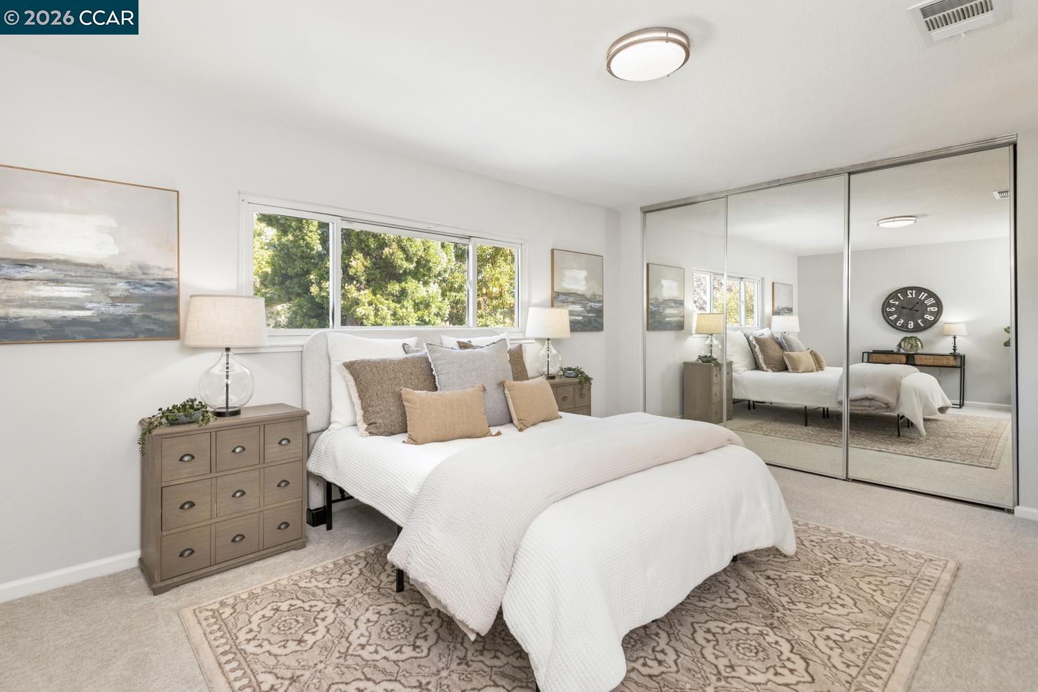 2225 Sierra Ct