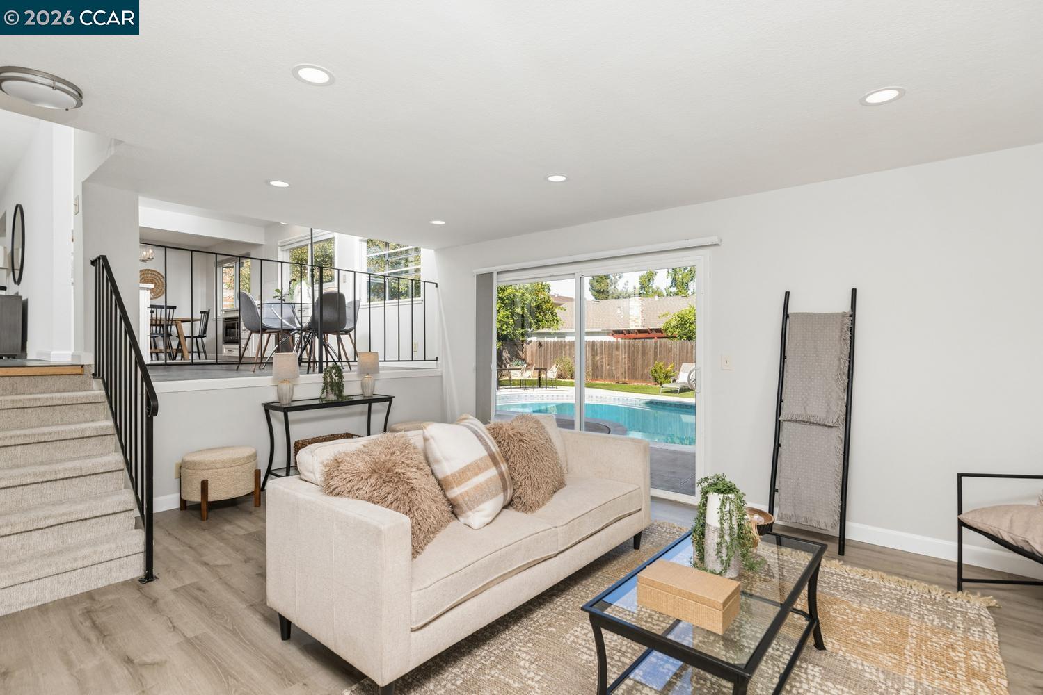 2225 Sierra Ct