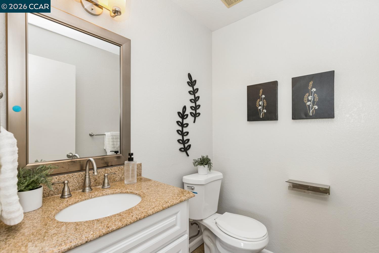 2225 Sierra Ct