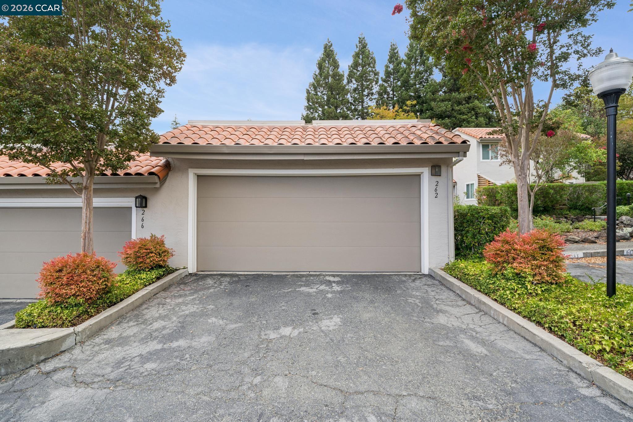 262 Paseo Bernal