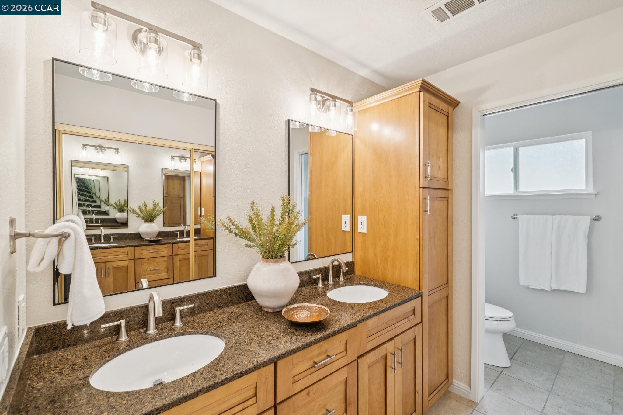 262 Paseo Bernal