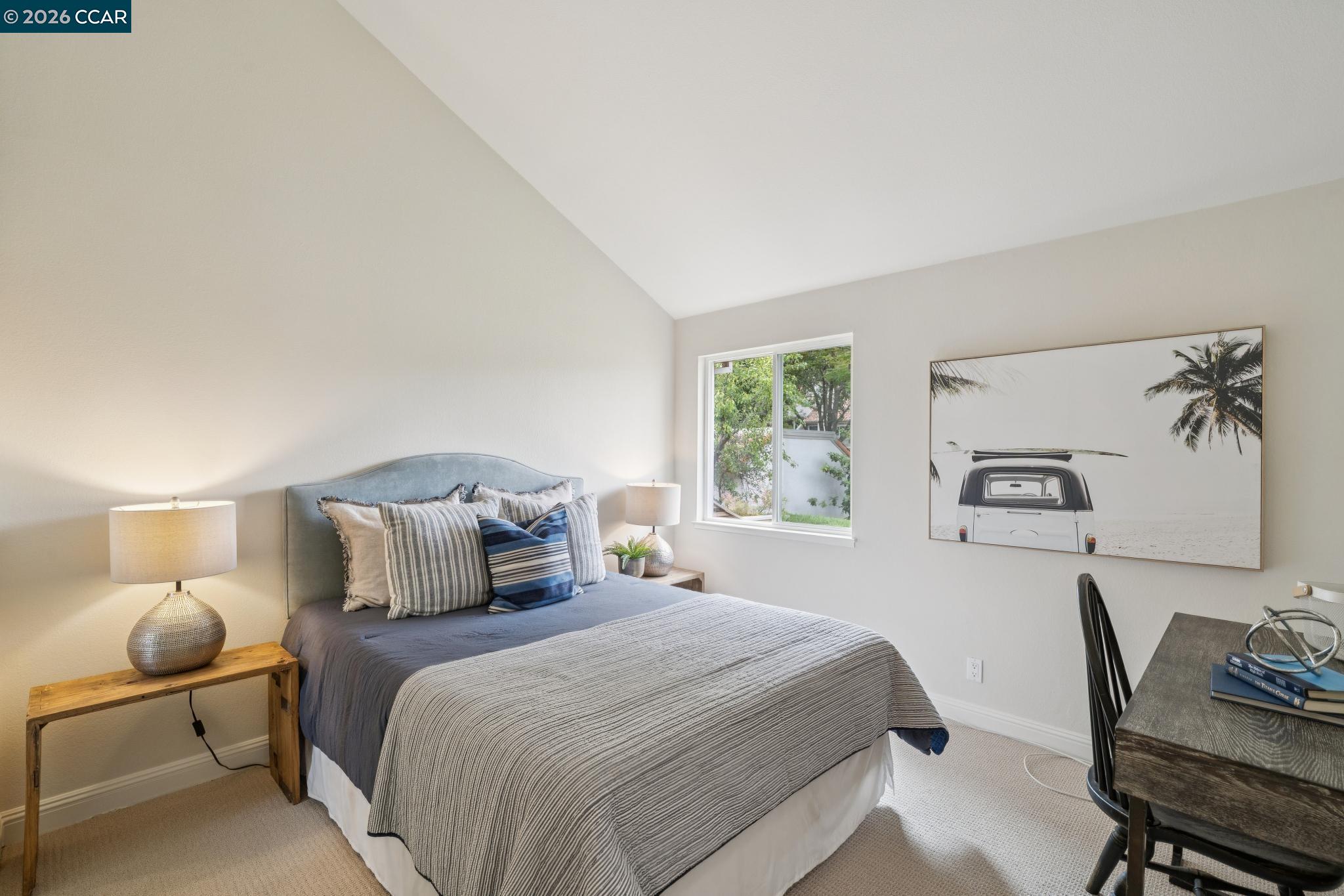 262 Paseo Bernal