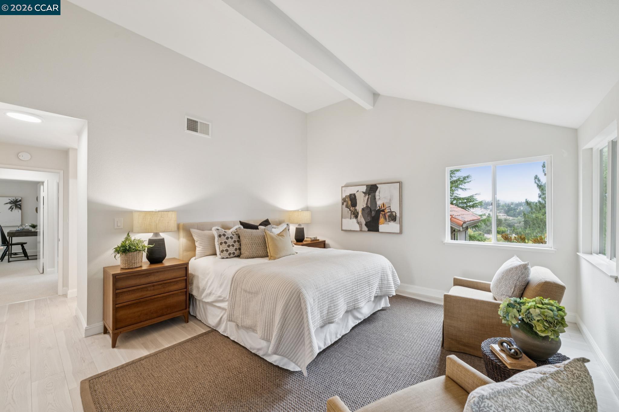 262 Paseo Bernal