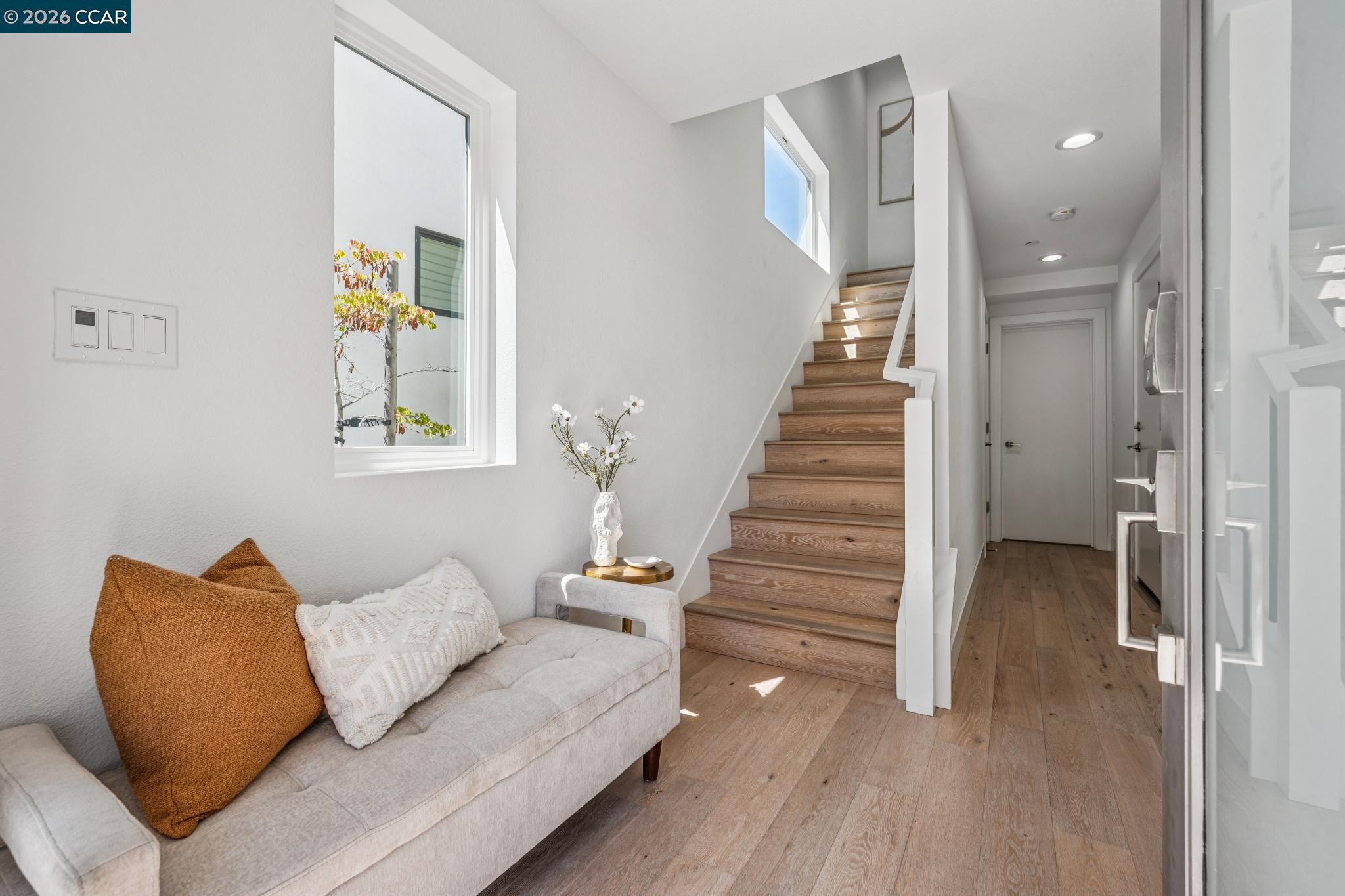132 Pioneer Ave