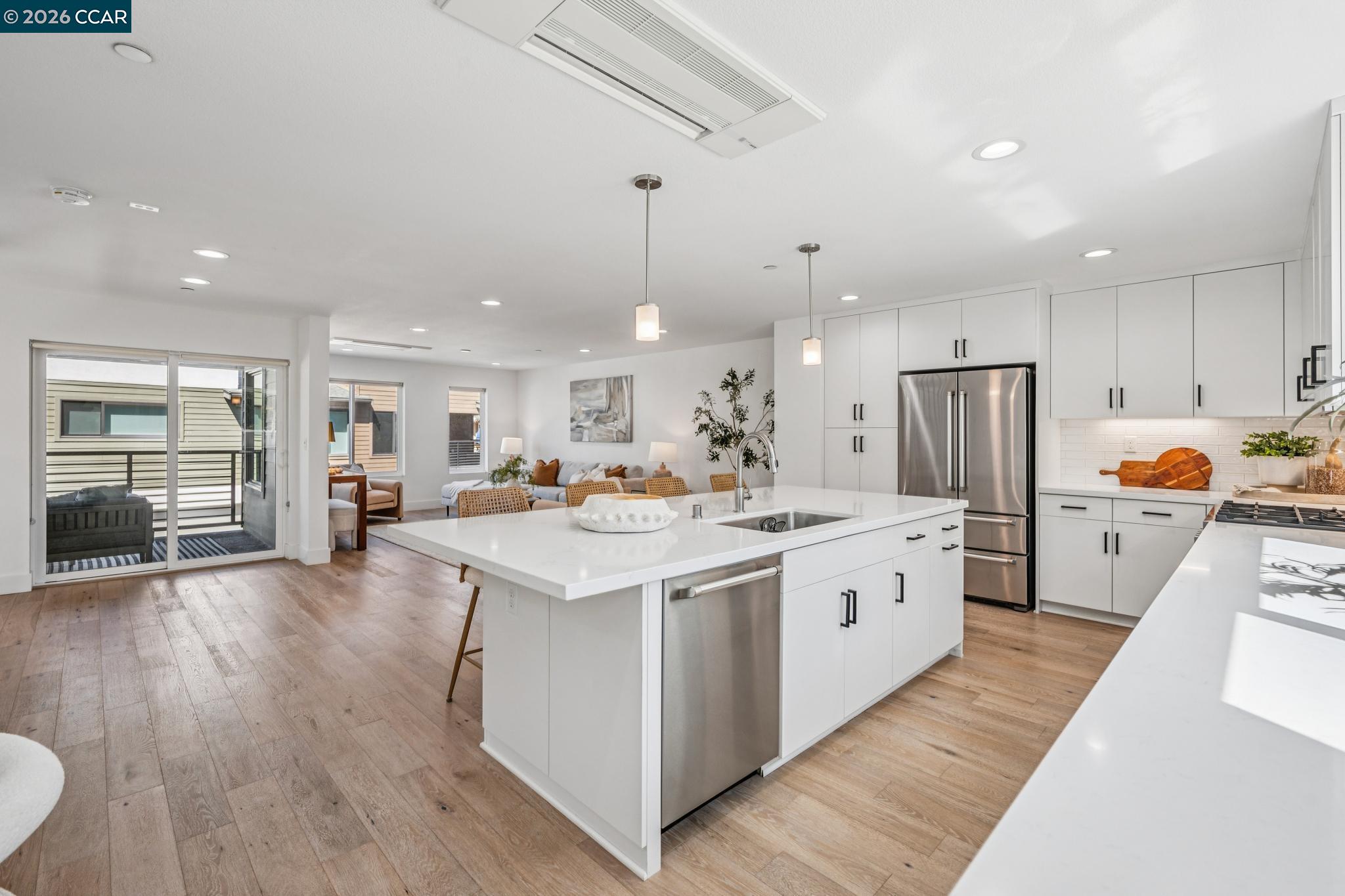 132 Pioneer Ave