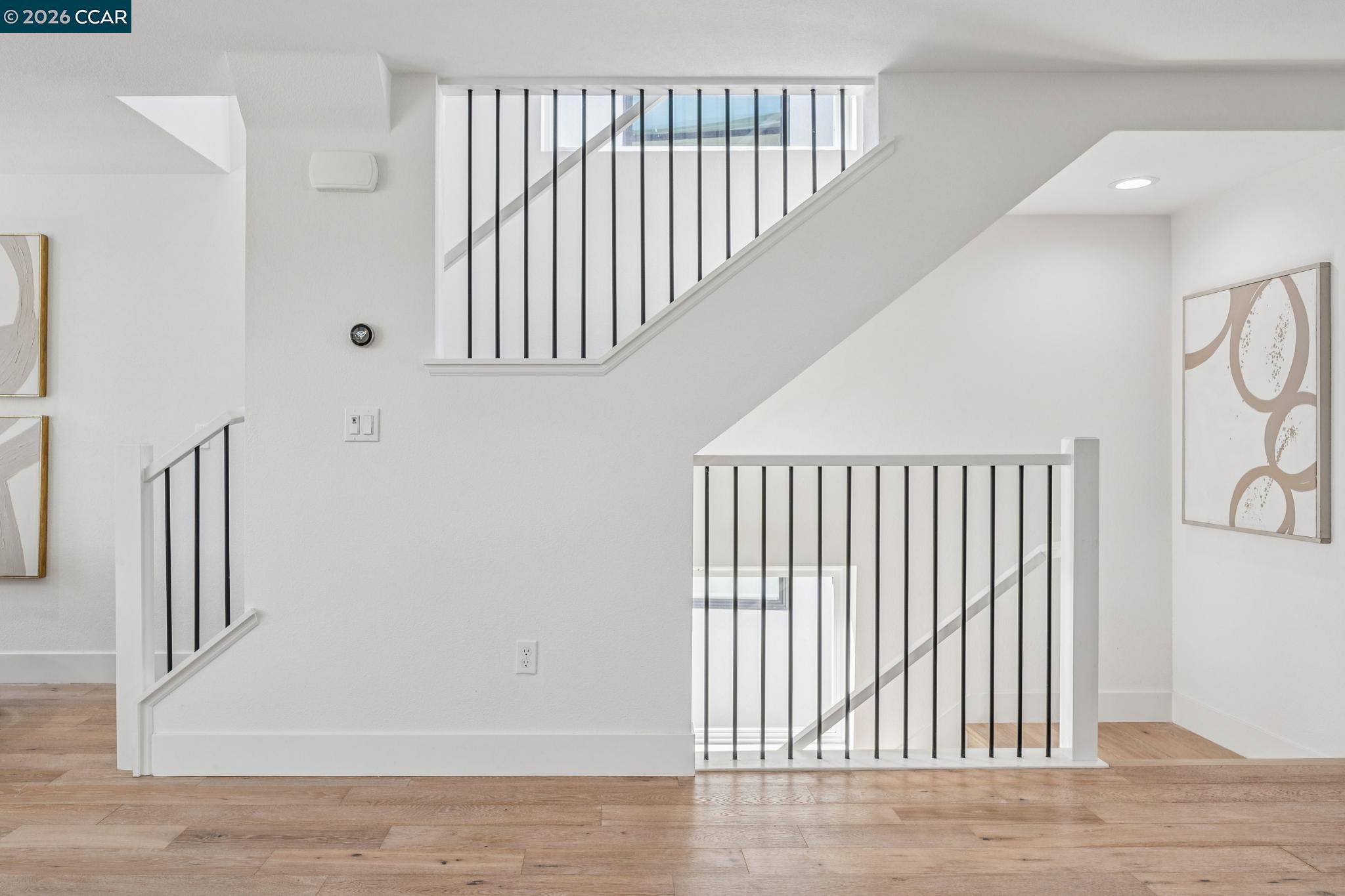 132 Pioneer Ave