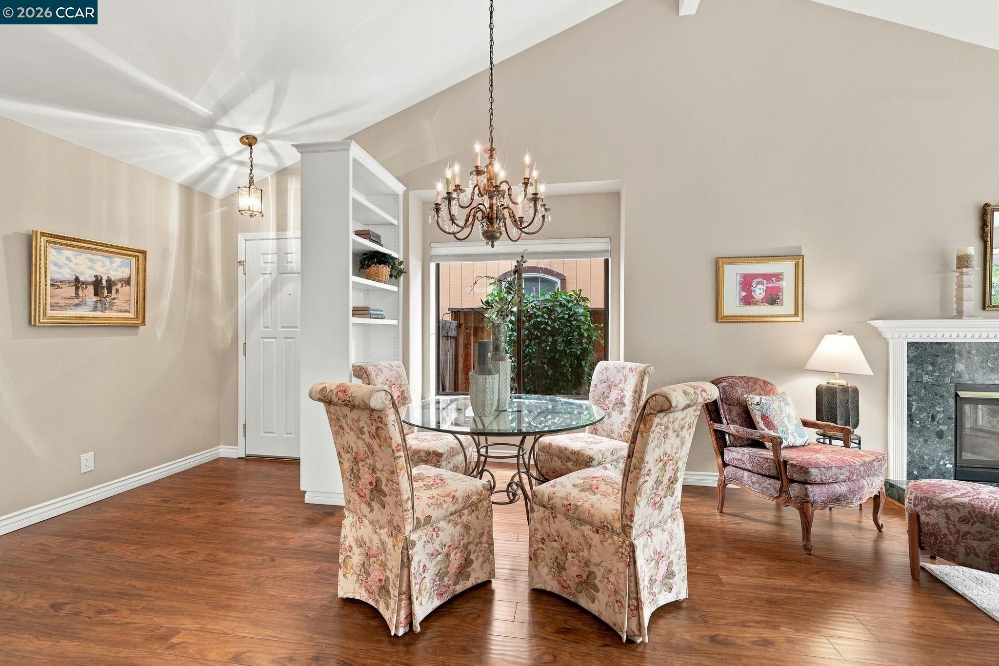 231 Charter Oak Cir