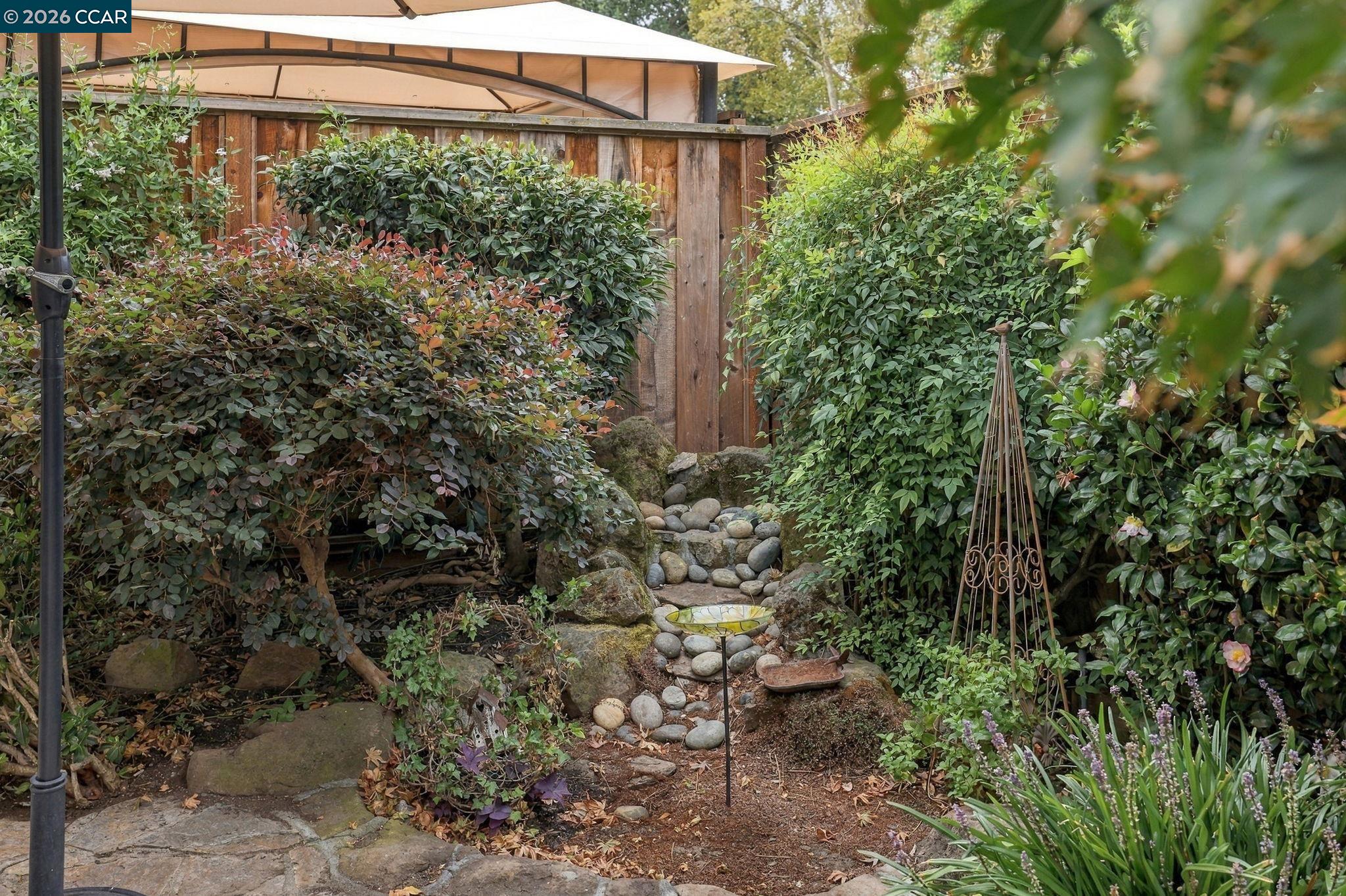 231 Charter Oak Cir