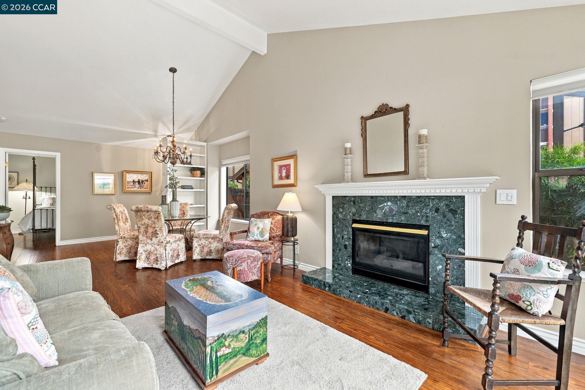 231 Charter Oak Cir