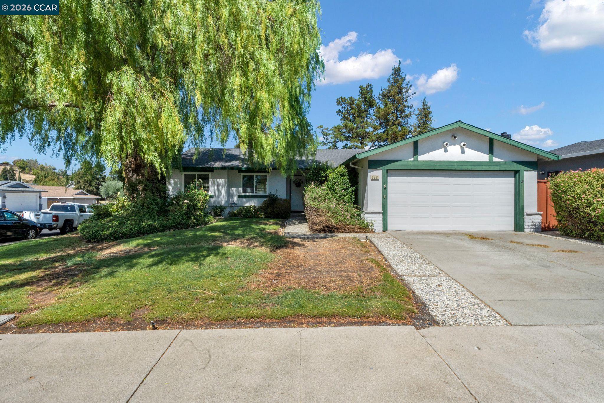 3621 Brookdale Cir