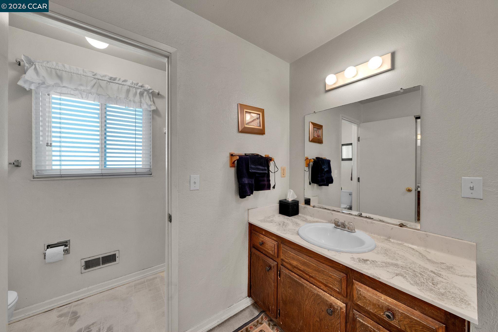 3621 Brookdale Cir