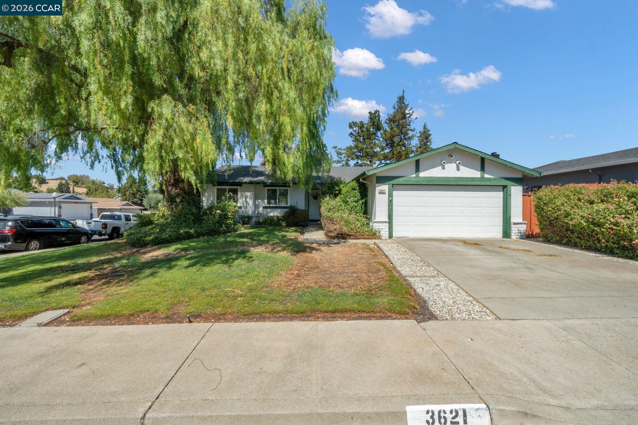 3621 Brookdale Cir