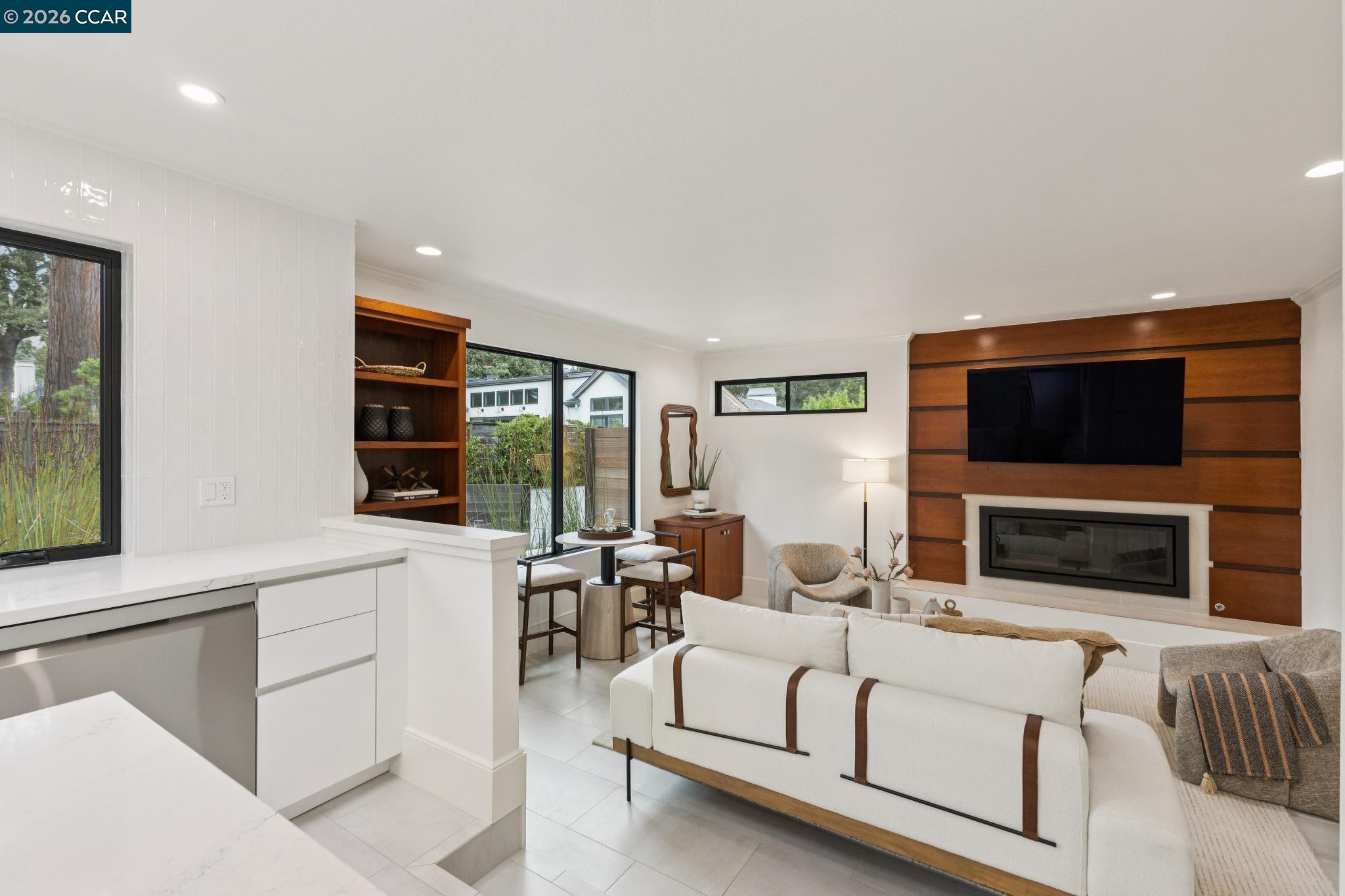 3646 Happy Valley Rd