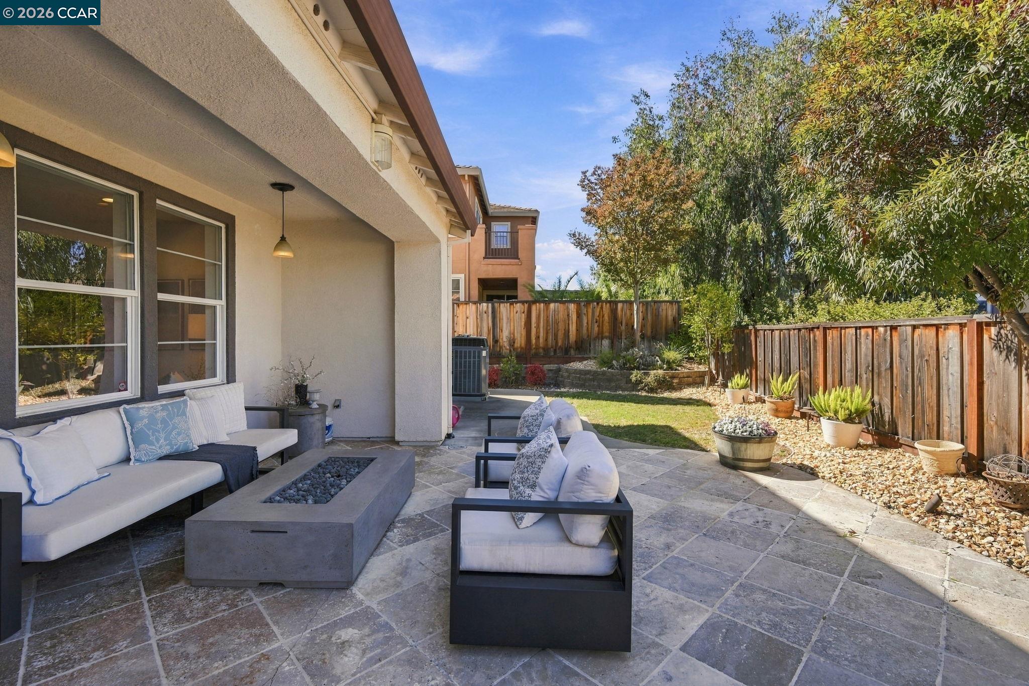 5279 S Montecito Dr