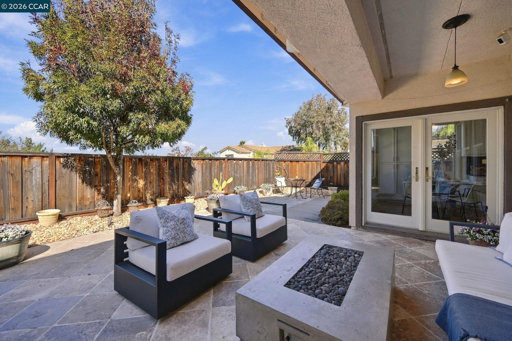 5279 S Montecito Dr