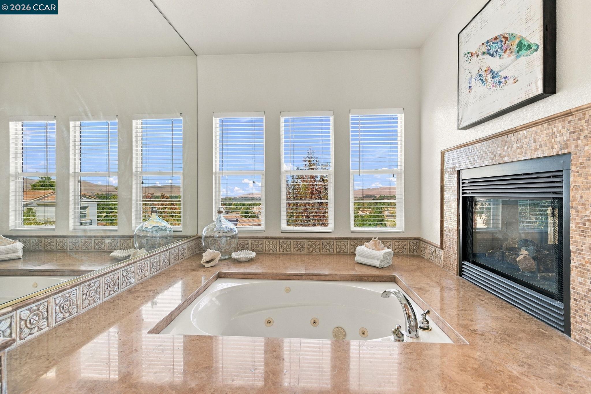 5279 S Montecito Dr