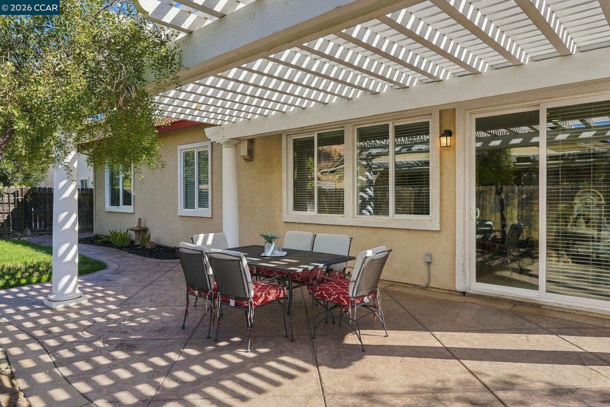 405 Emerson Ct
