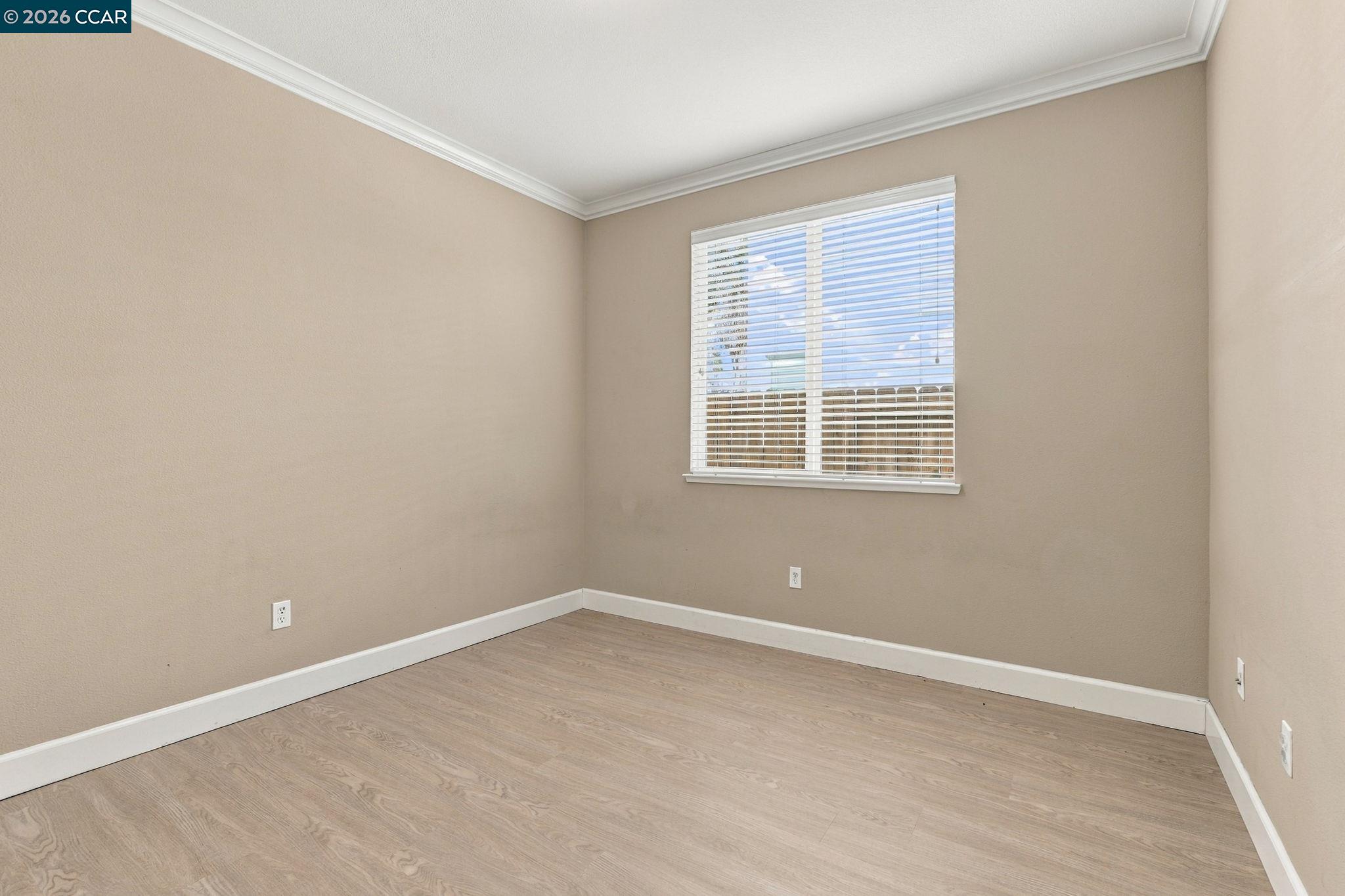 405 Emerson Ct