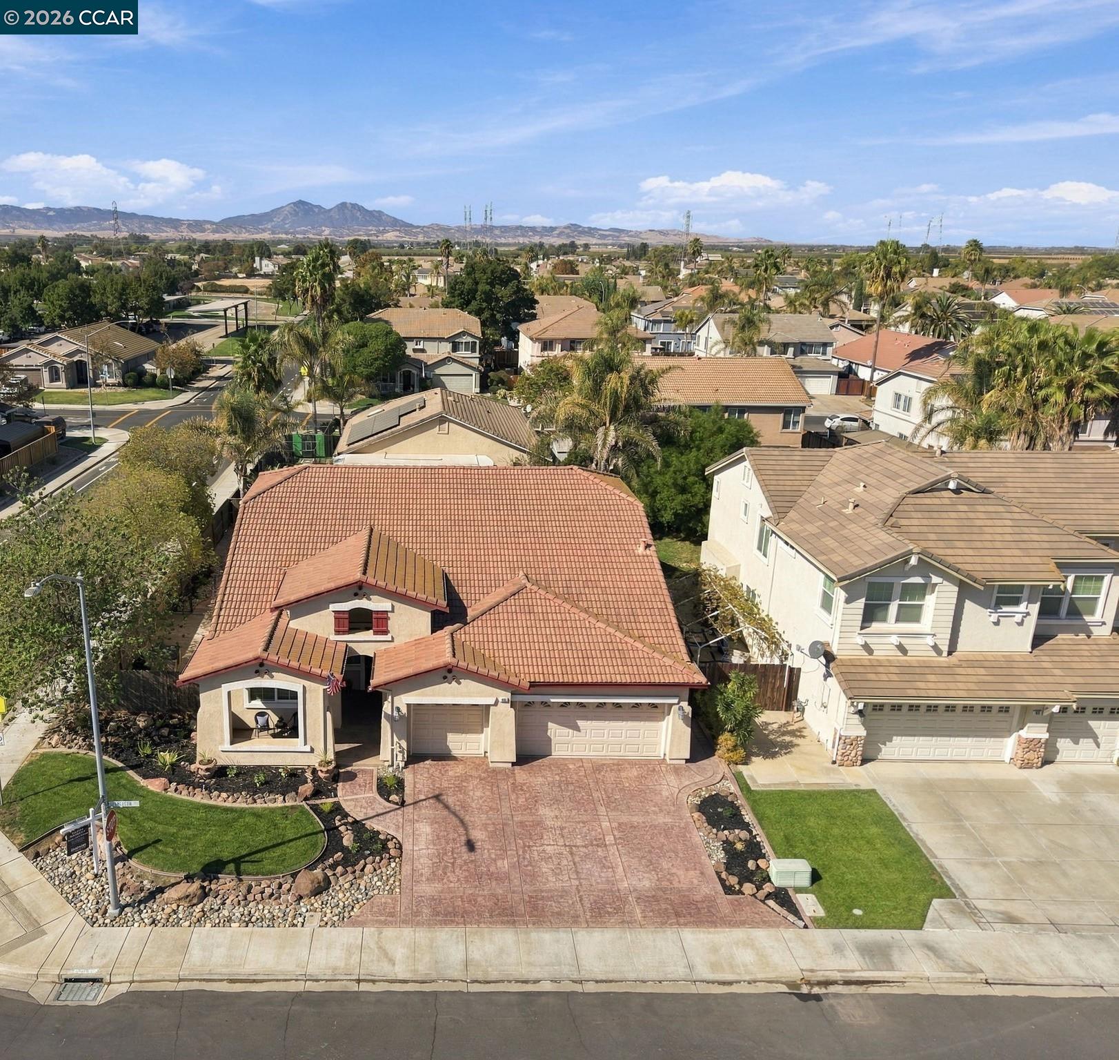 405 Emerson Ct