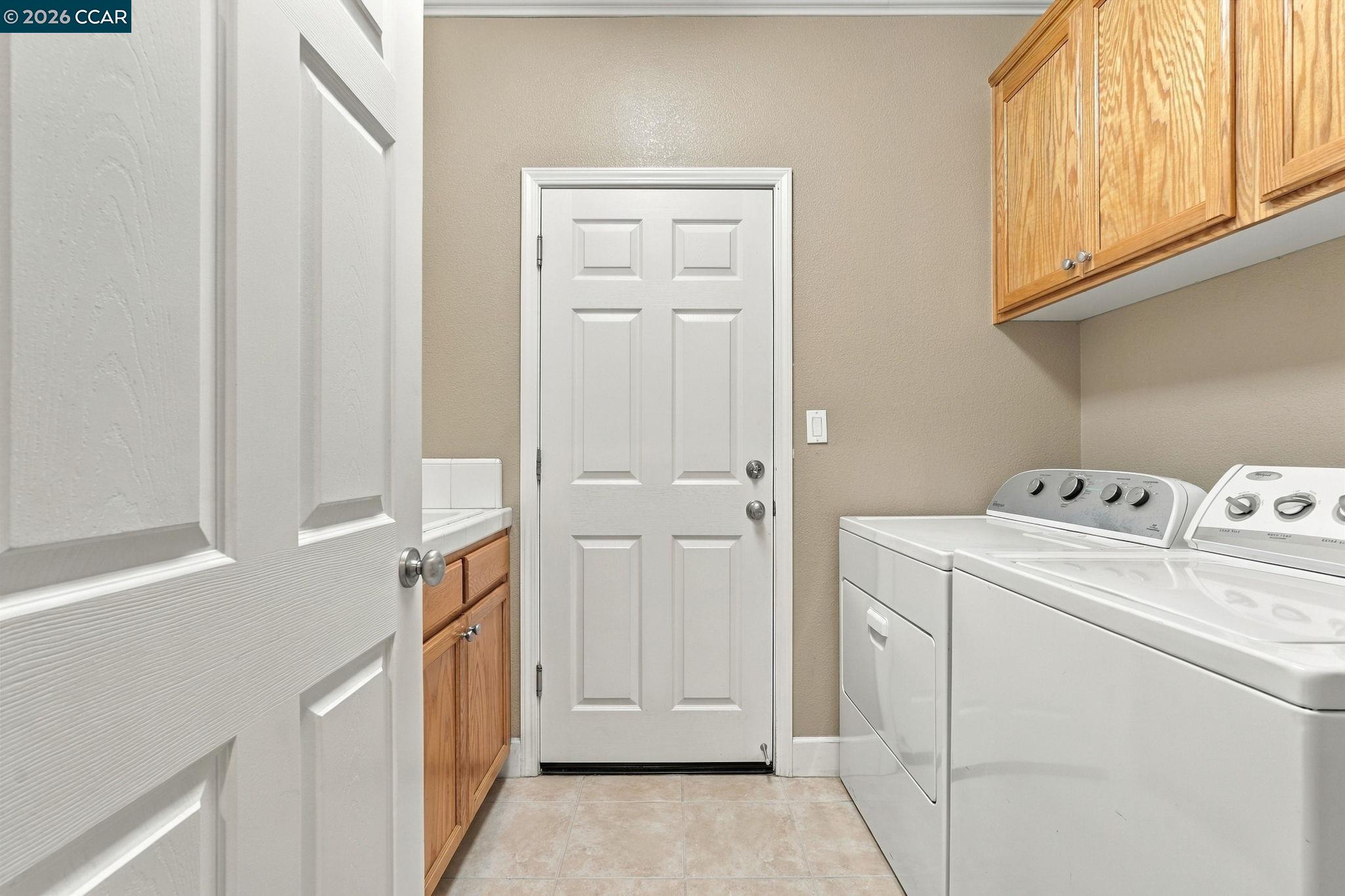 405 Emerson Ct