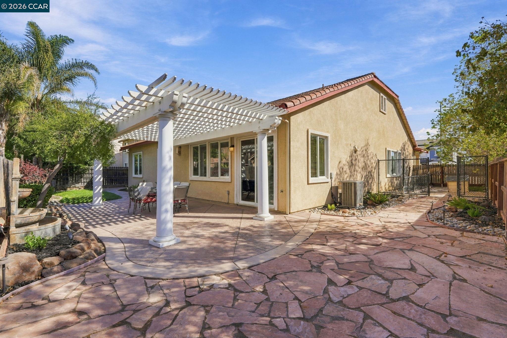 405 Emerson Ct