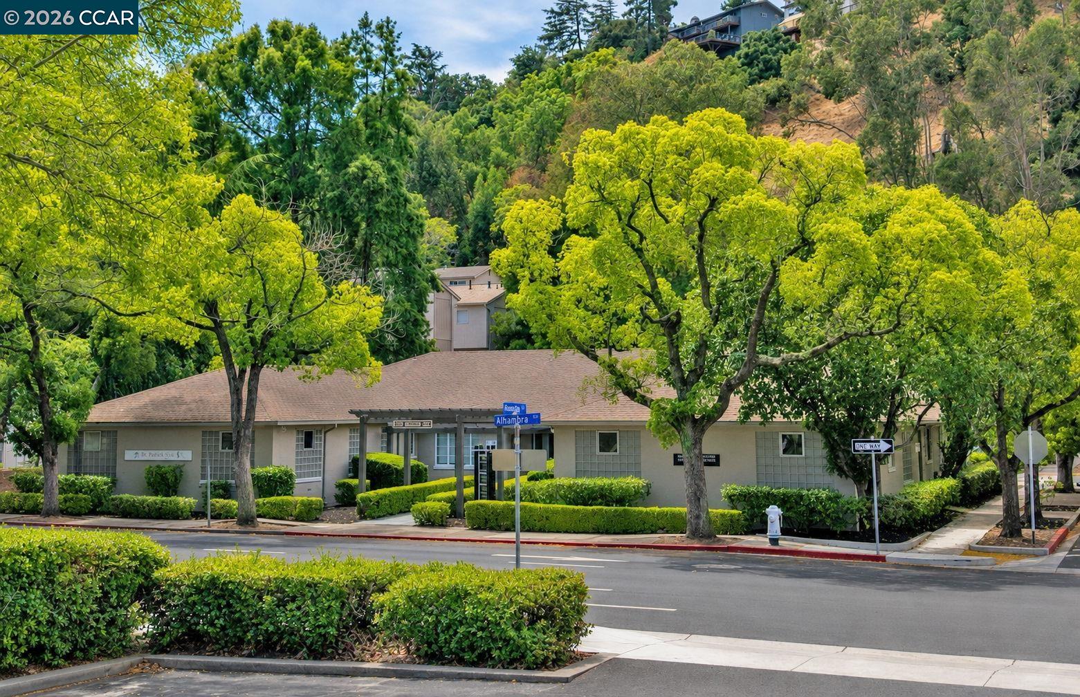 1210 Alhambra Ave
