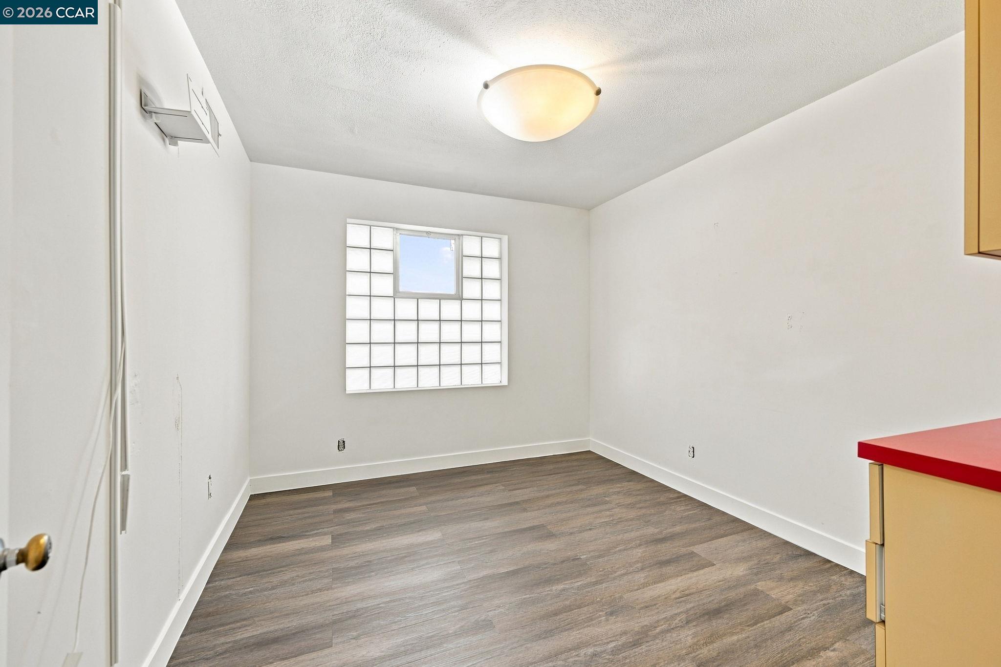 1210 Alhambra Ave