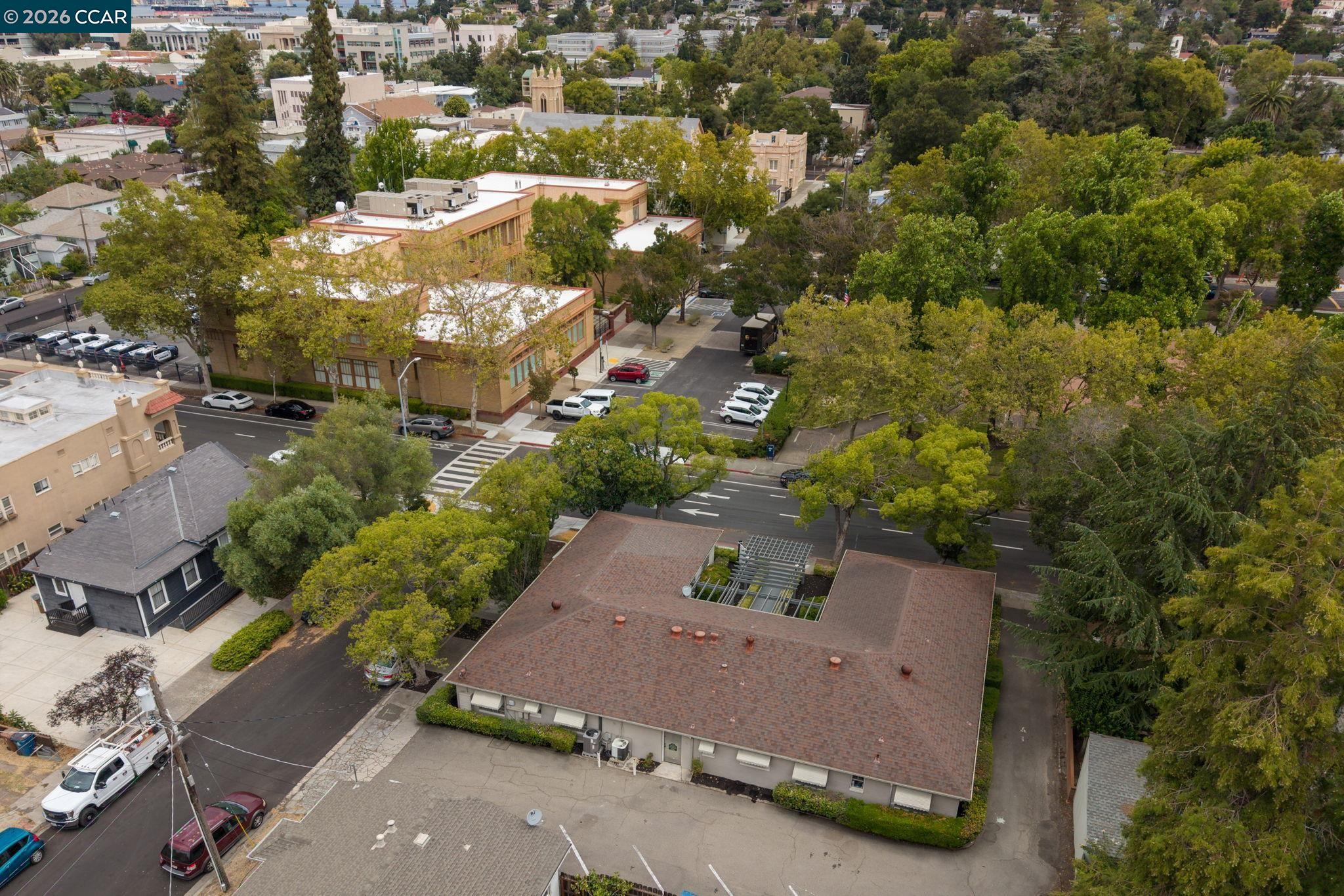 1210 Alhambra Ave