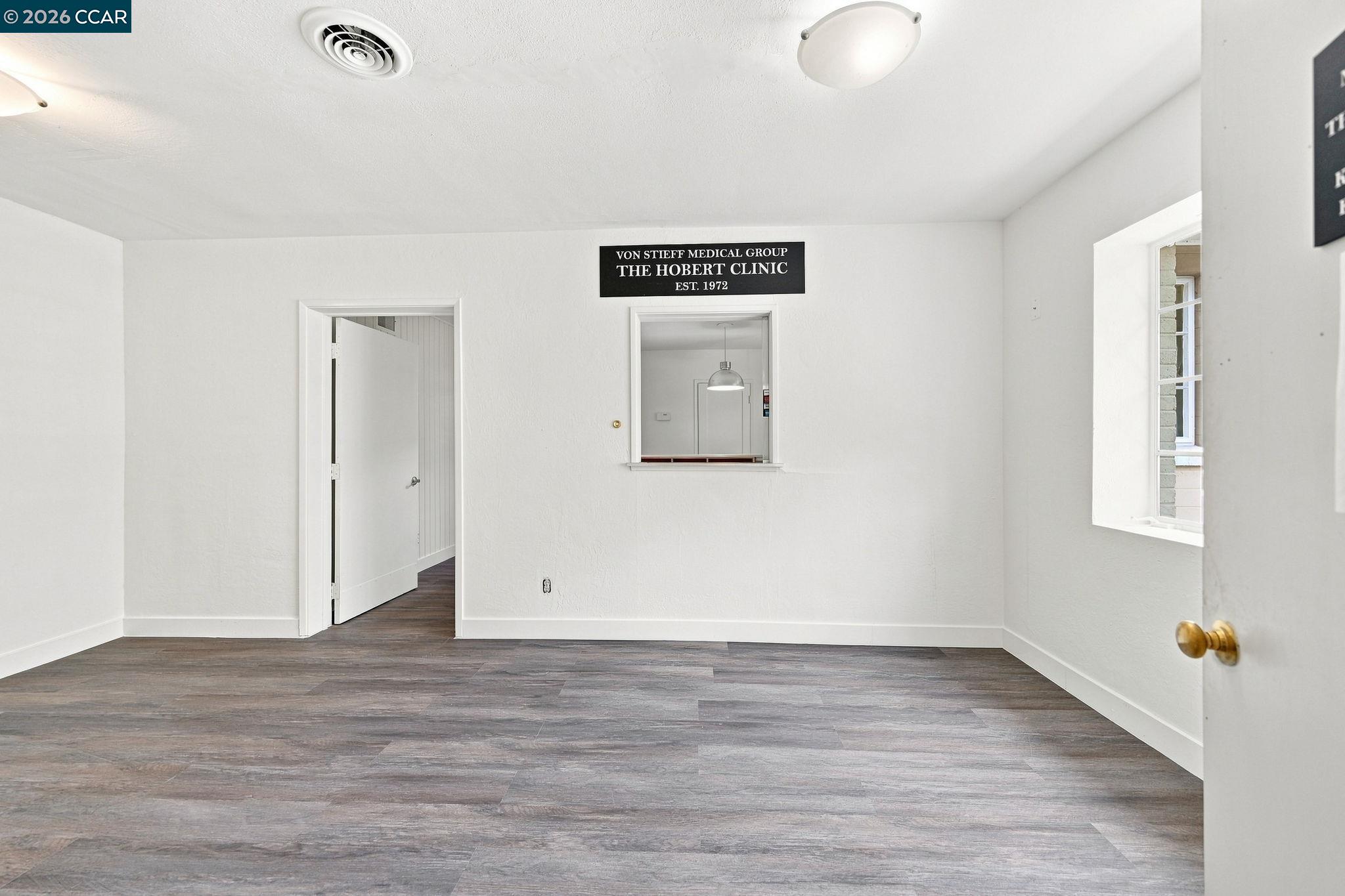 1210 Alhambra Ave