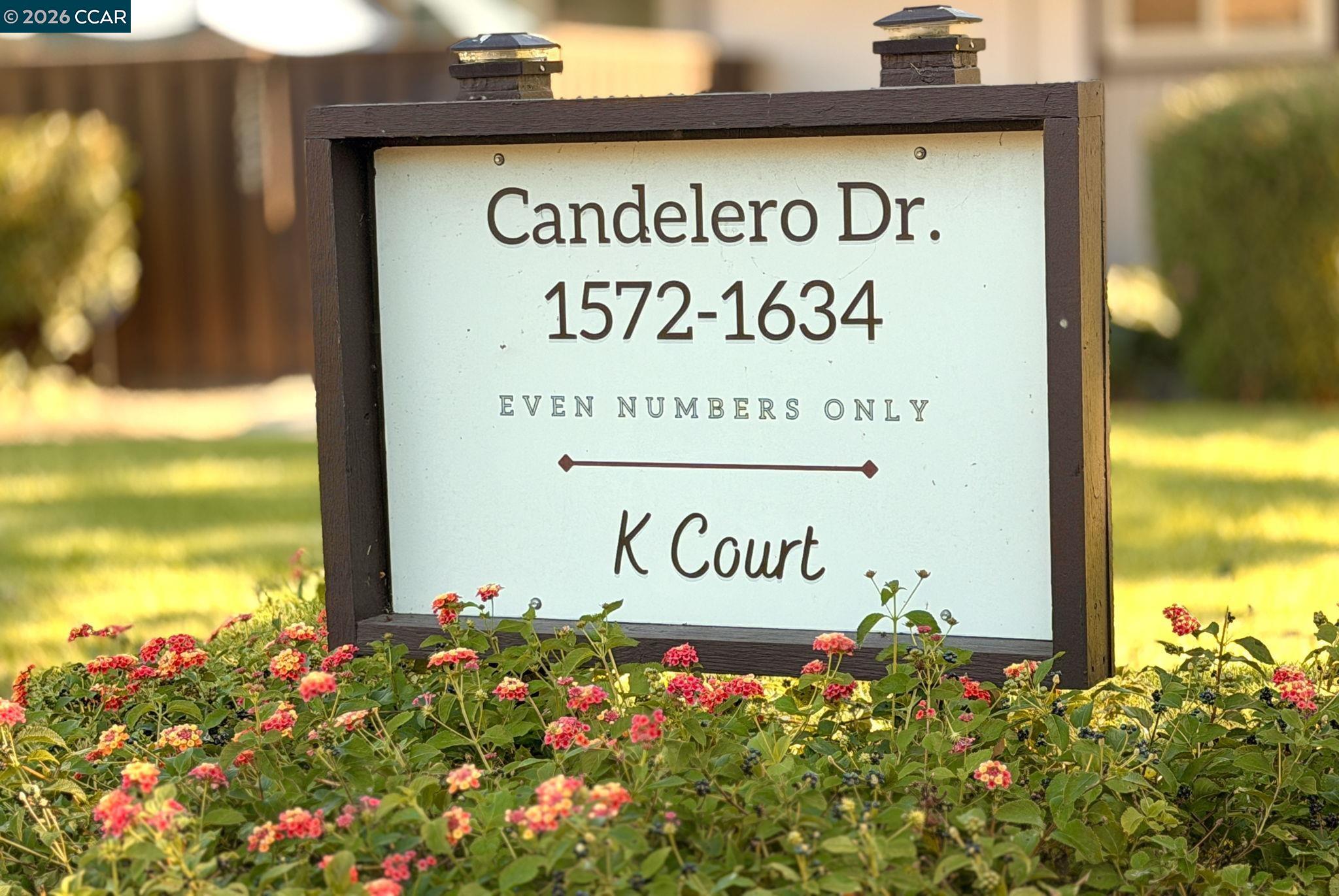 1592 Candelero Dr