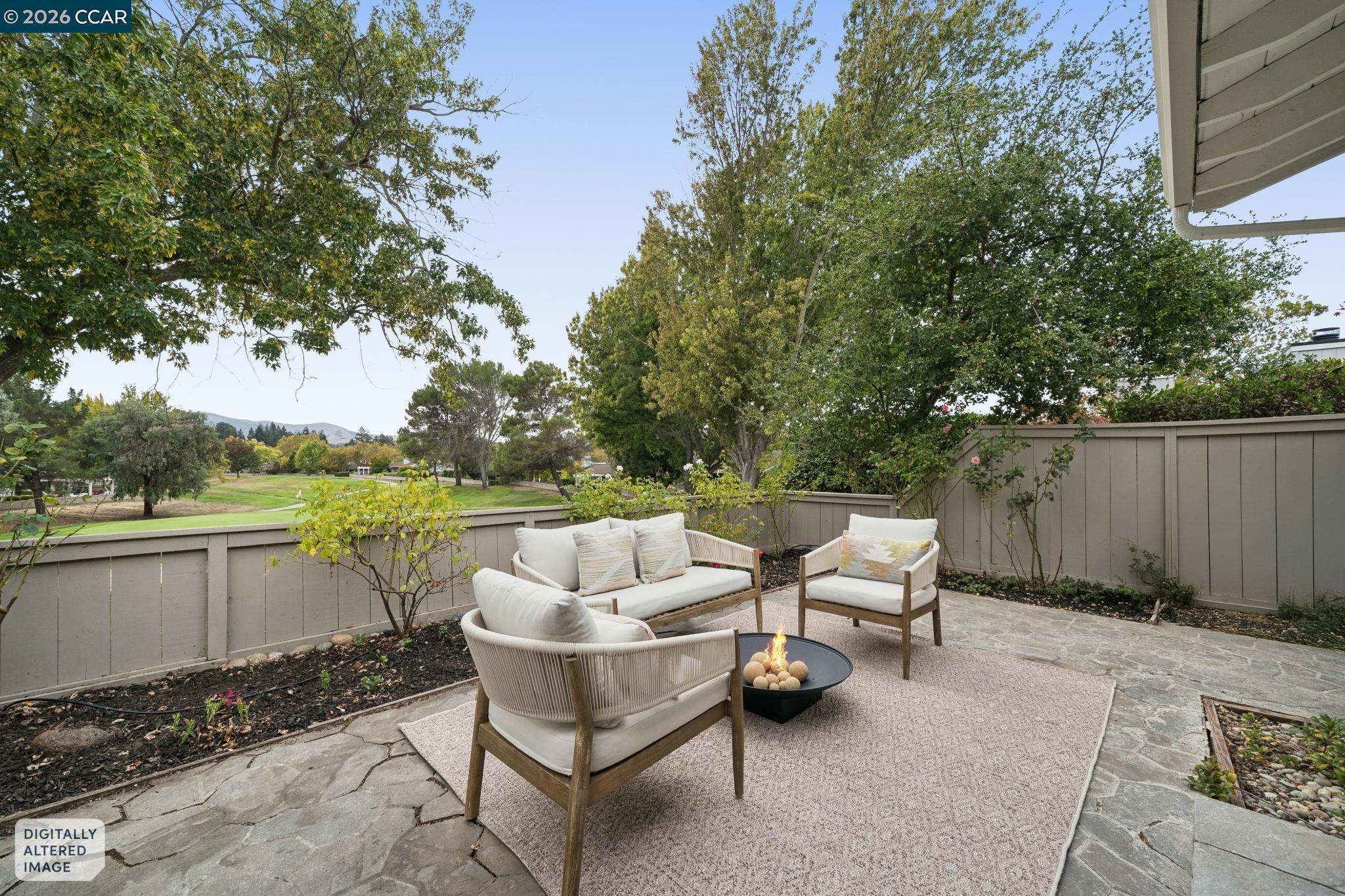 511 Rolling Hills Ln
