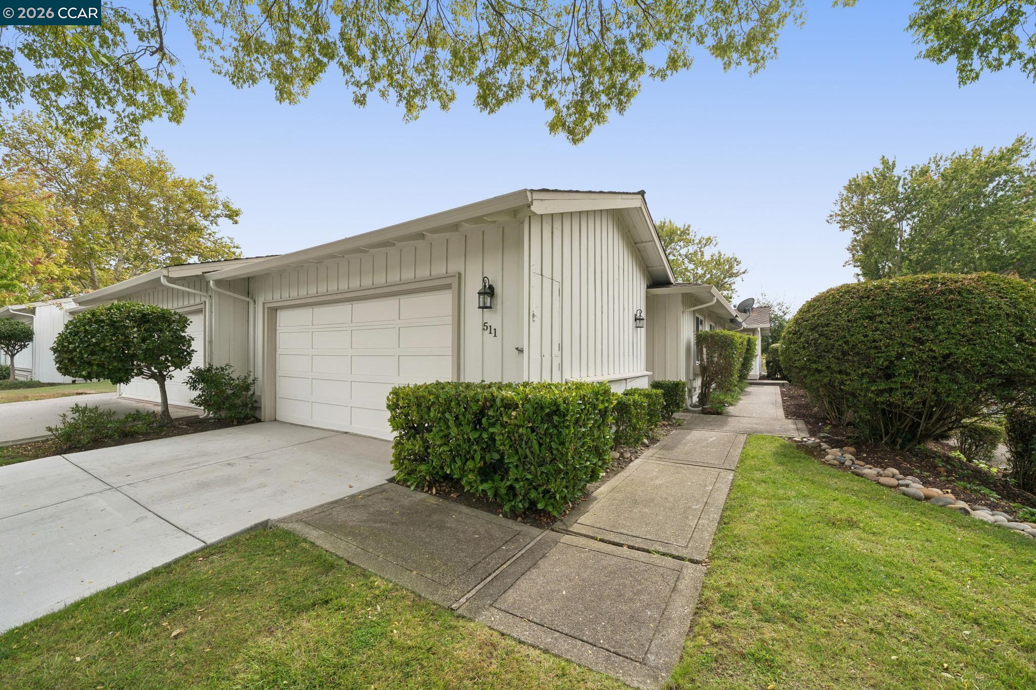 511 Rolling Hills Ln