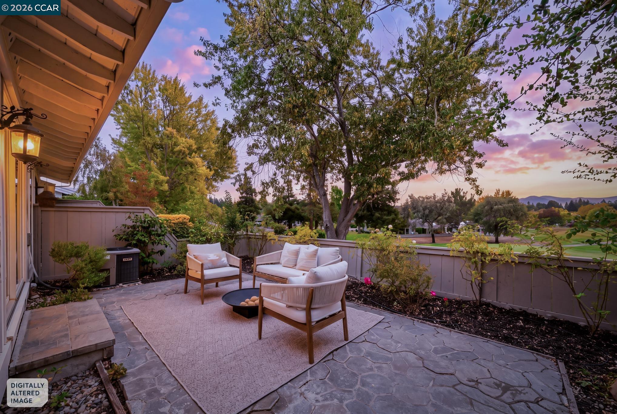 511 Rolling Hills Ln