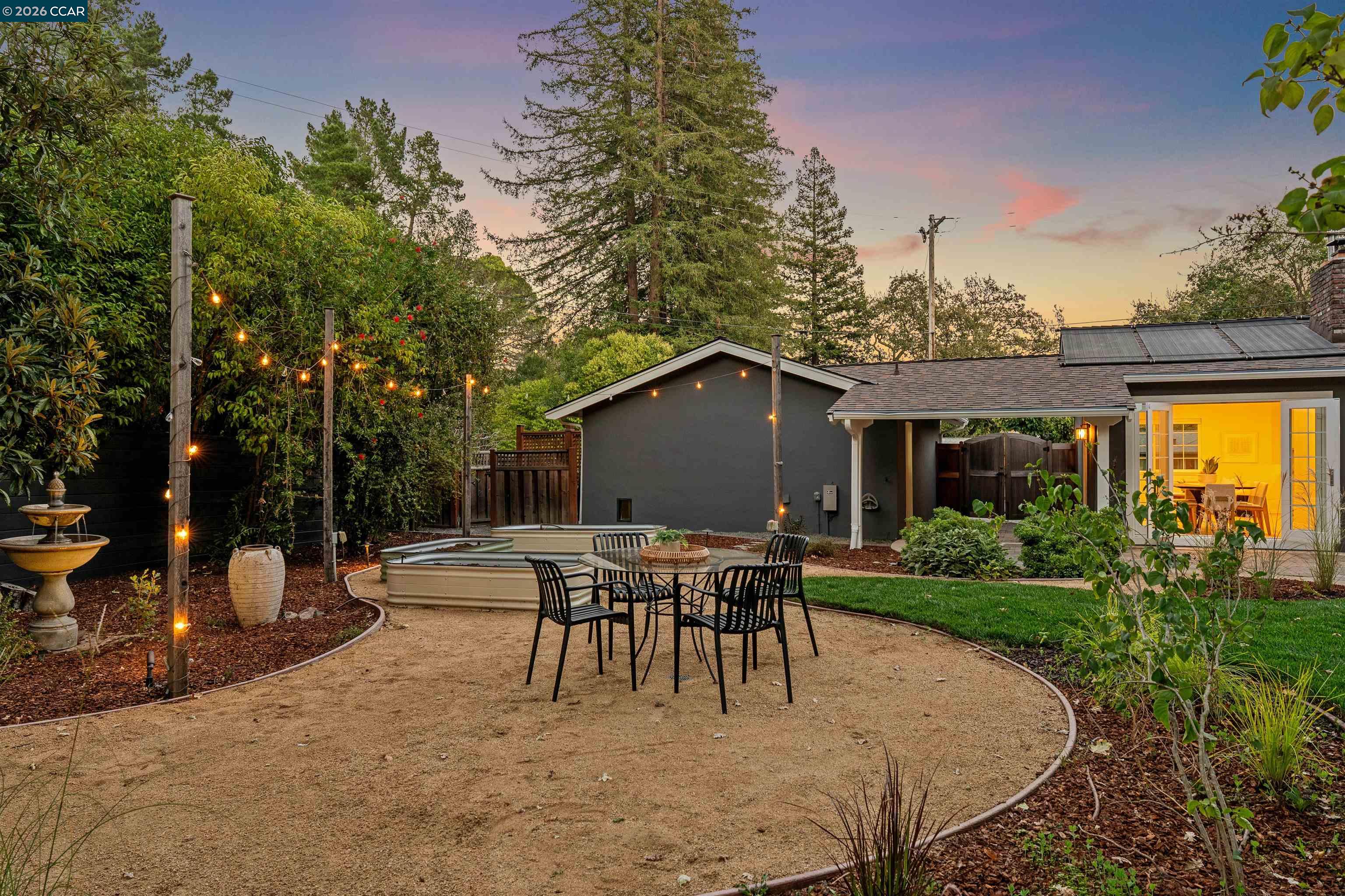 1 W Arbor Way