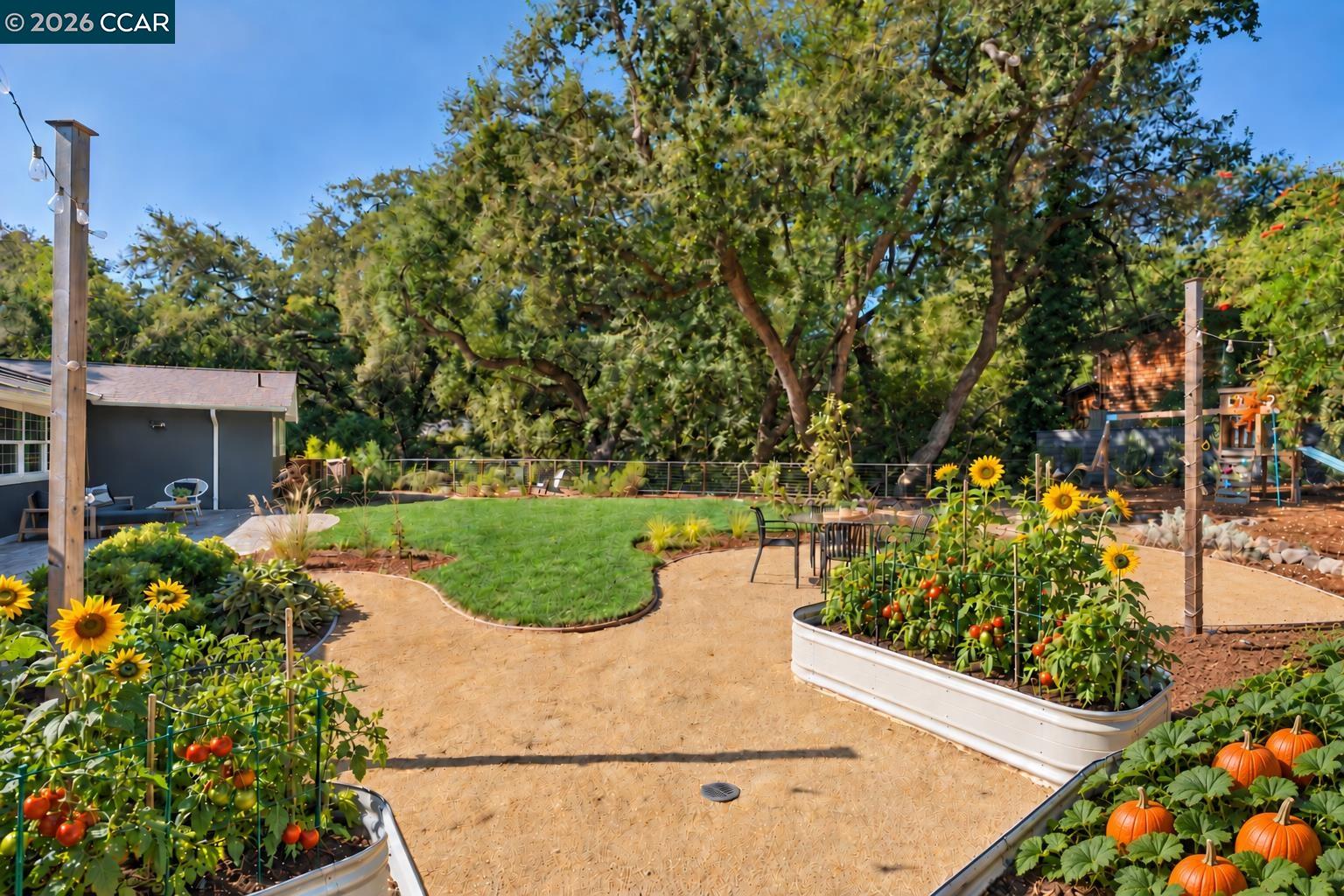 1 W Arbor Way
