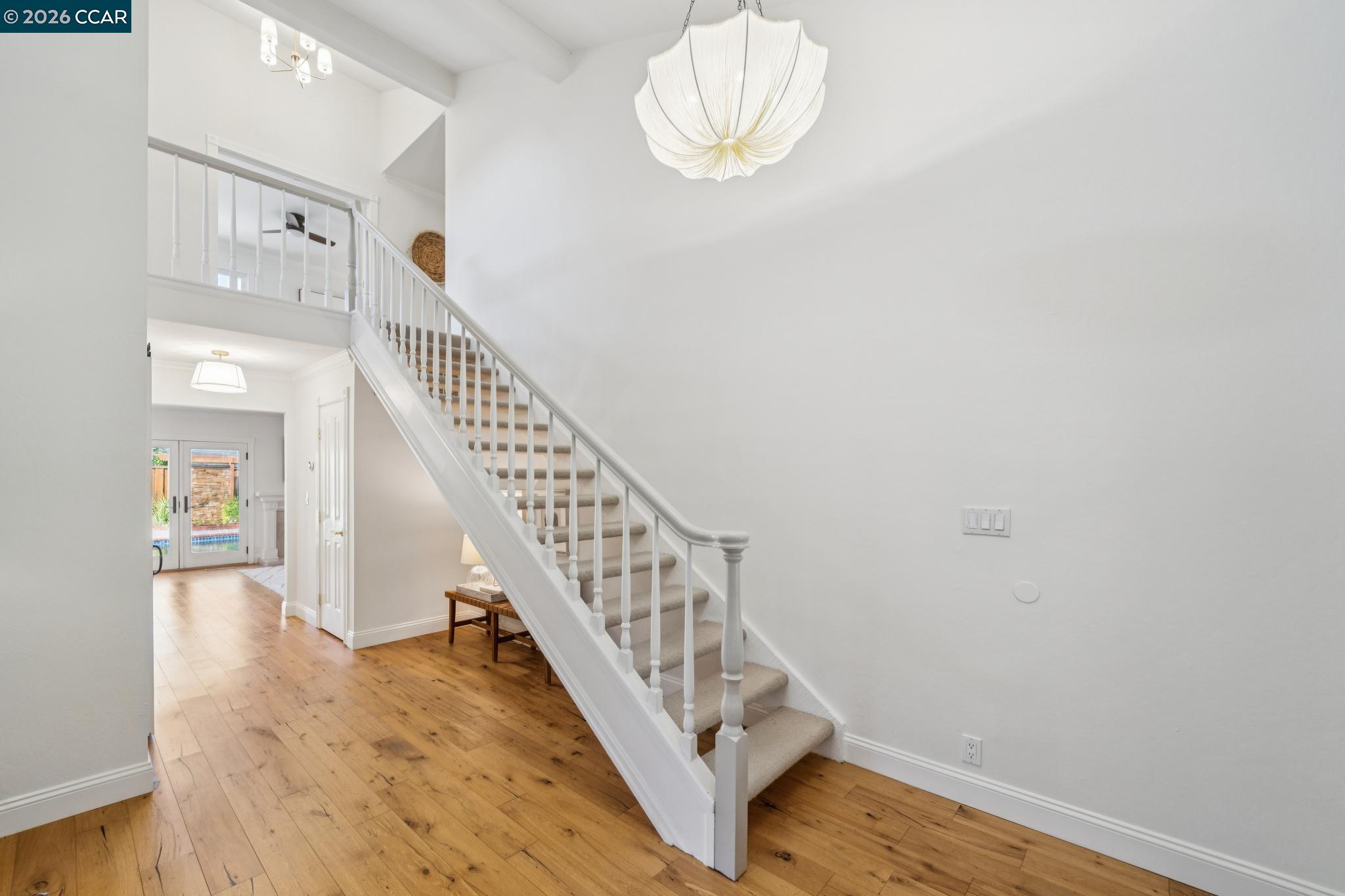2324 Stewart Ave