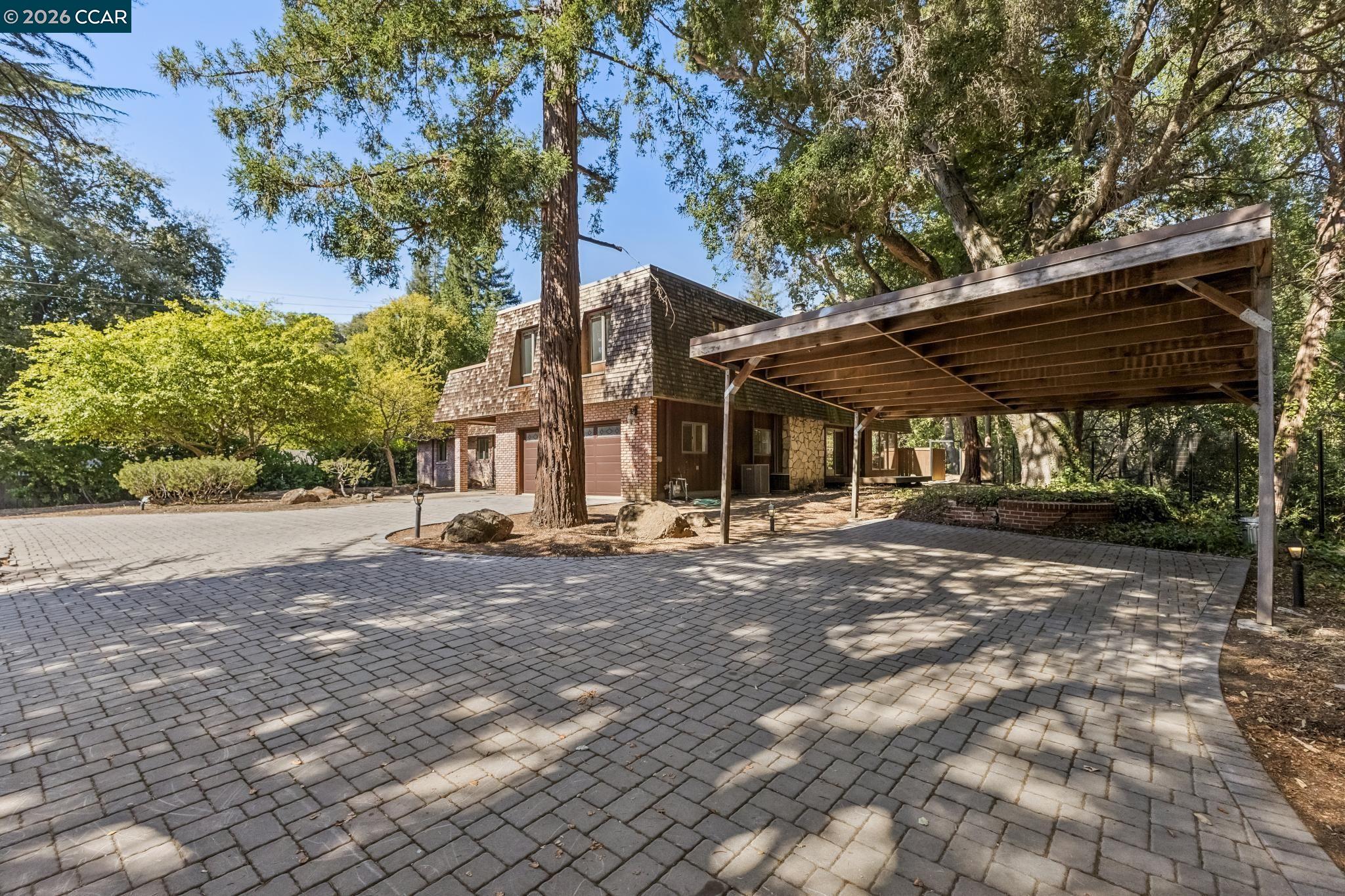 3686 Happy Valley Rd