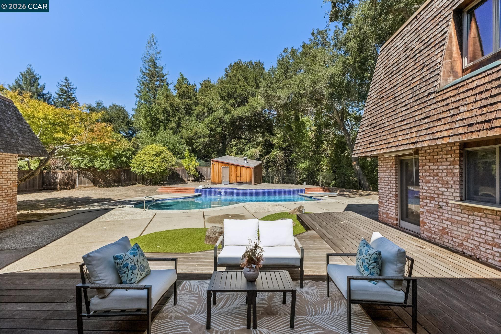 3686 Happy Valley Rd