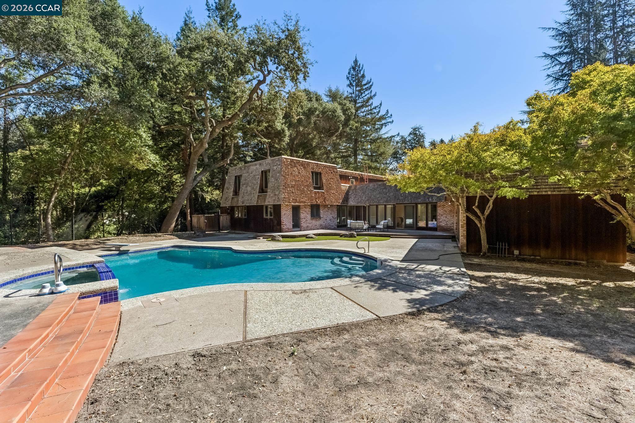 3686 Happy Valley Rd