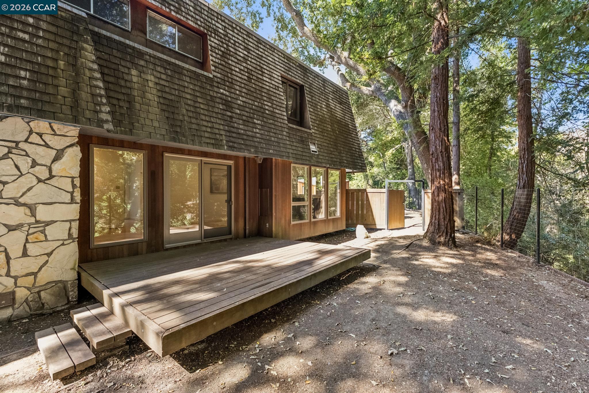 3686 Happy Valley Rd