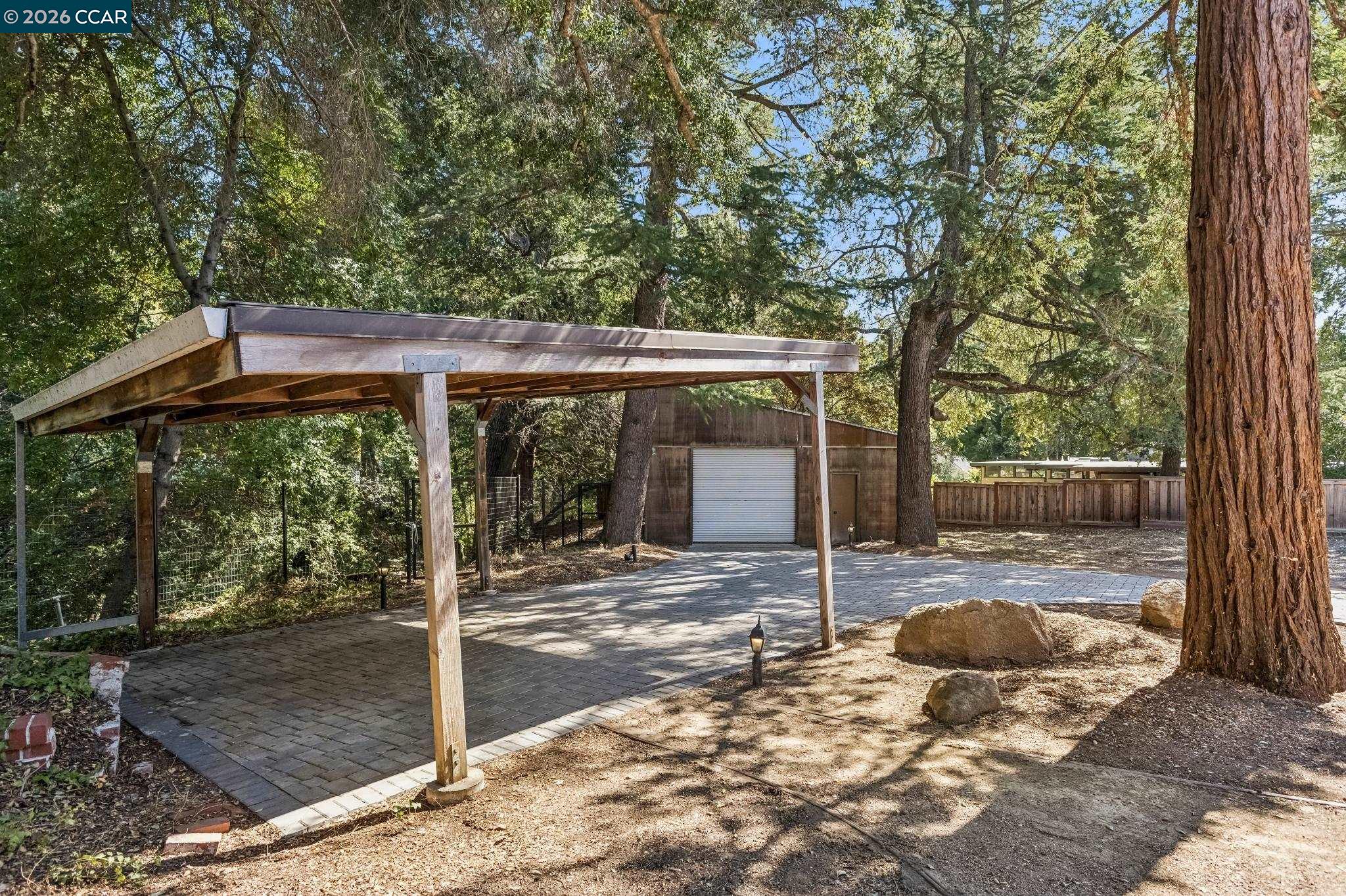 3686 Happy Valley Rd